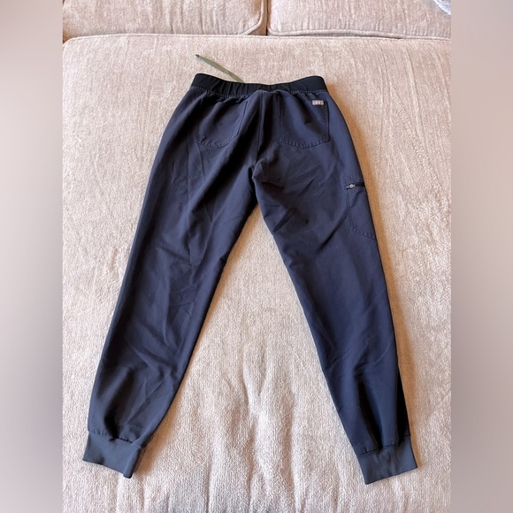 FIGS Zamora Jogger Style Scrub Pants for Women — Slim Fit, 6 Pockets, Yoga Waist - Picture 6 of 6